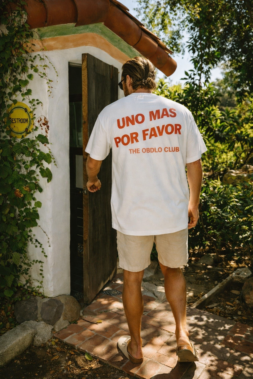 UNA MÁS POR FAVOR TEE