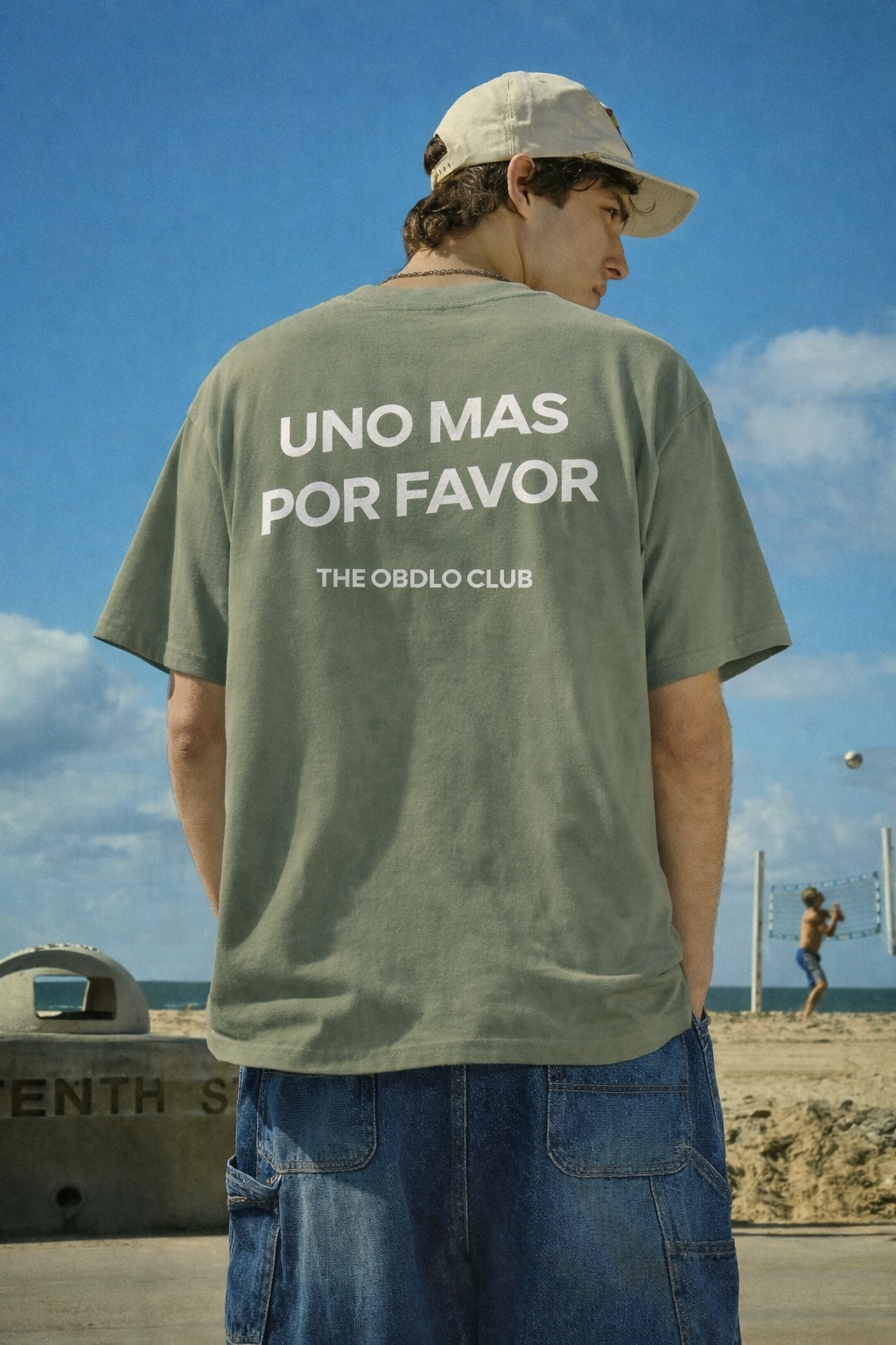 UNA MÁS POR FAVOR TEE